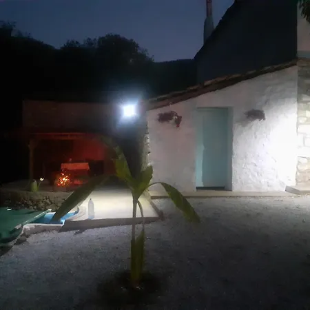 Cristian Stone House Near Kavala Séjour à la campagne Amisianá