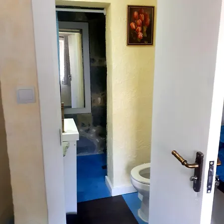 בית כפרי Stone House Rooms Near Kavala