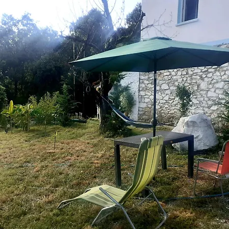 Stone House Rooms Near Kavala
